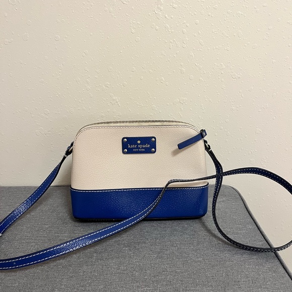 Kate Spade Crossbody - Picture 2 of 3